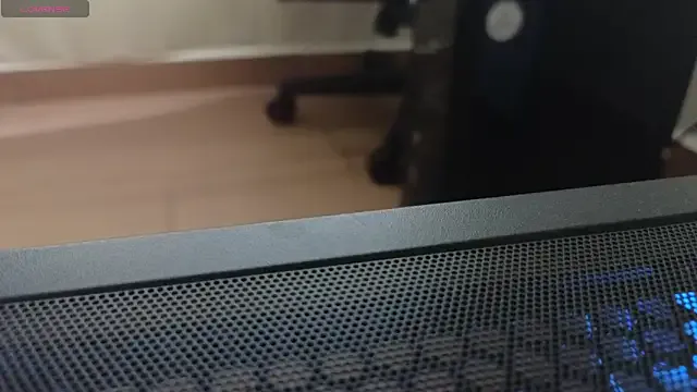 ViolettaSummer on StripChat