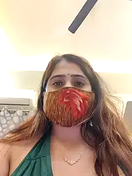 WhistledCutup on StripChat