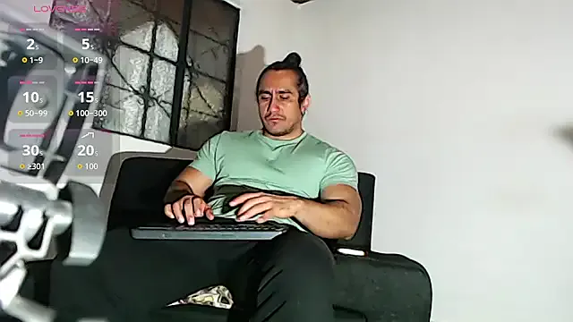 willian_m777 — MAKE ME CUMM