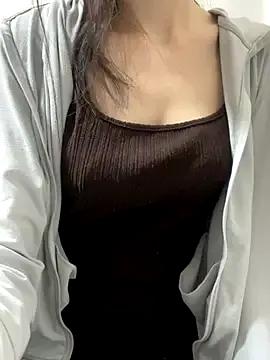 yayoi_jp on StripChat