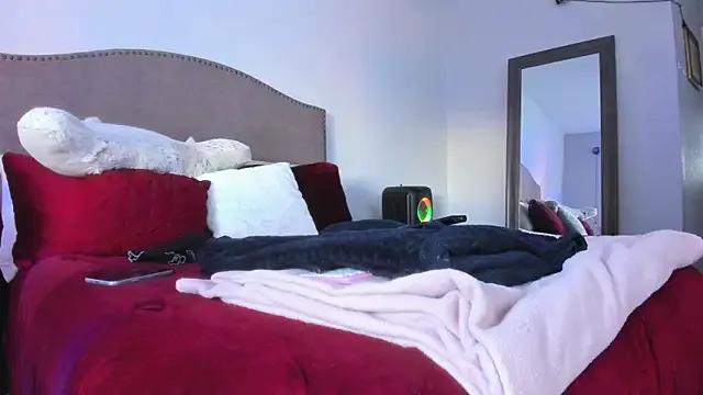 yiauana on StripChat