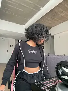 Your_Paris on StripChat