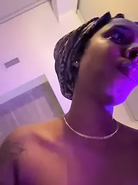 Your_Paris on StripChat