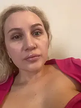 YourBlondee — Freechat on StripChat