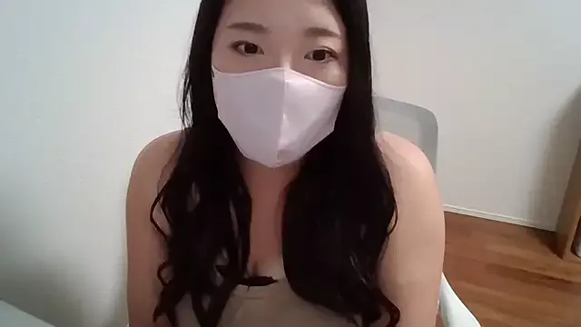 yukinko_o_ on StripChat