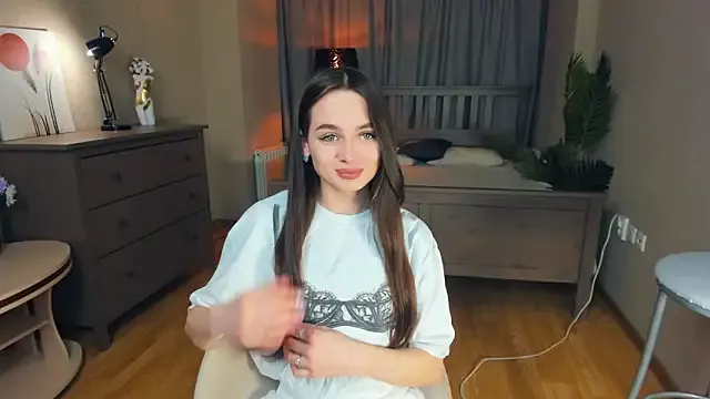 Freechat YvonneRobes on StripChat