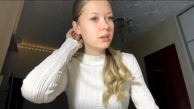 ZaidaSchwarten on StripChat