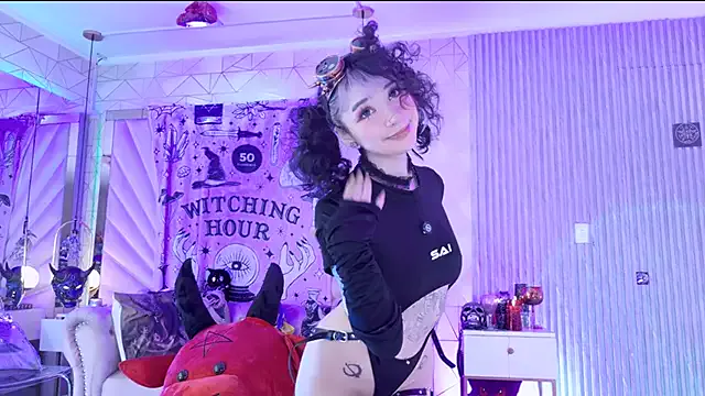 Freechat zephirahabney on StripChat