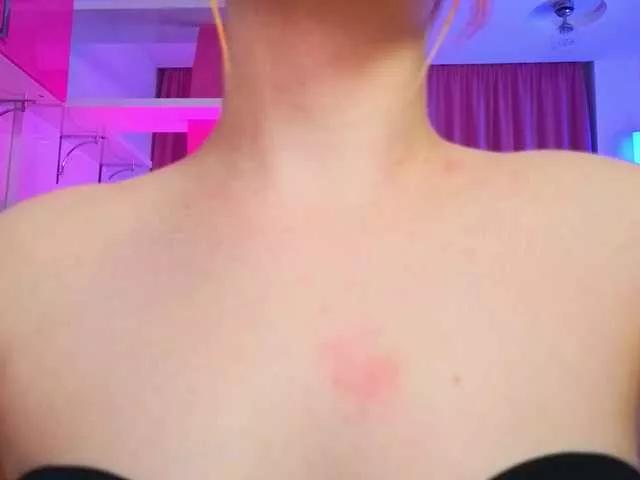 -milla--- from BongaCams is Freechat