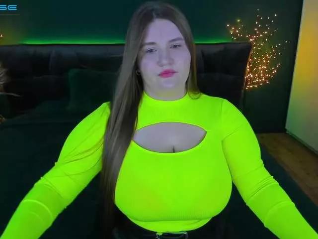 Explore our live girls sluts from our Custom and Multi clubs and checkout exclusive access to highly interactive content, such as shape, hair, titties, pussy type and many more.