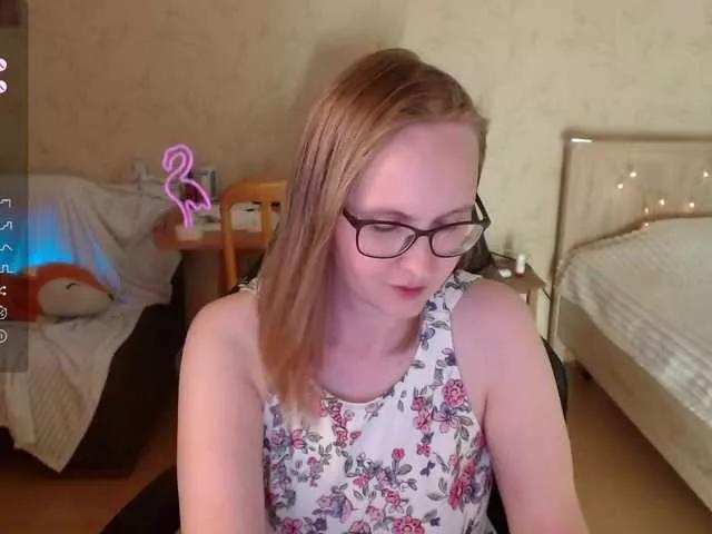 Explore our live girls sluts from our Custom and Multi clubs and checkout exclusive access to highly interactive content, such as shape, hair, titties, pussy type and many more.