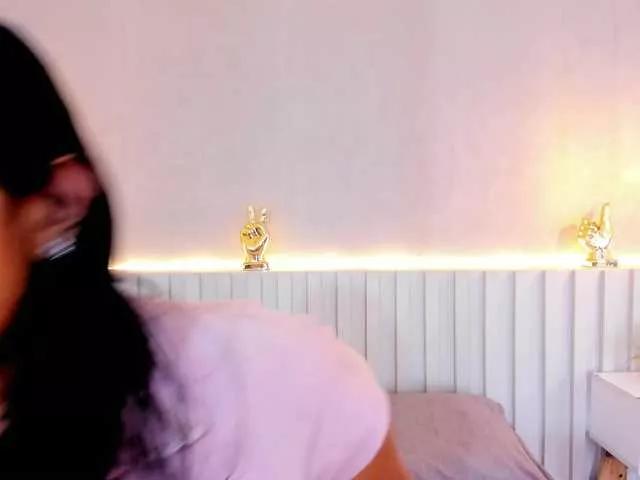 Aida-Moreno from BongaCams