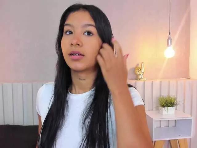 Aida-Moreno from BongaCams