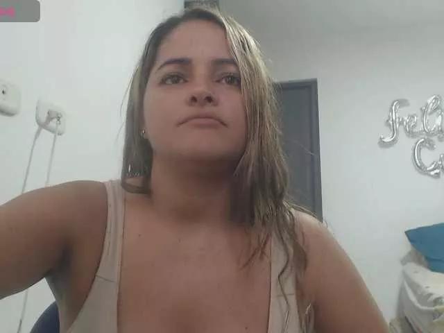 AlannaStephen from BongaCams