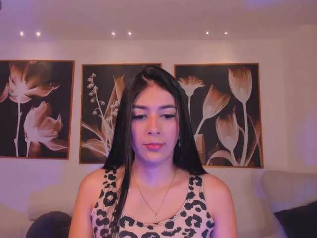 Explore our live girls sluts from our Custom and Multi clubs and checkout exclusive access to highly interactive content, such as shape, hair, titties, pussy type and many more.