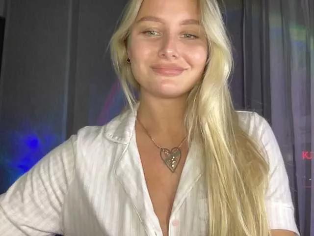 Alicemiumur from BongaCams is Freechat