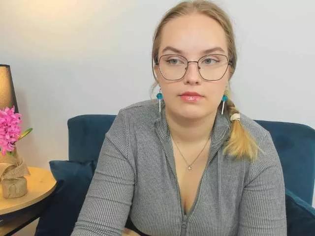 AlicePretty69 from BongaCams is Freechat
