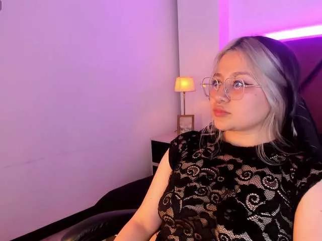Aliiceyong from BongaCams