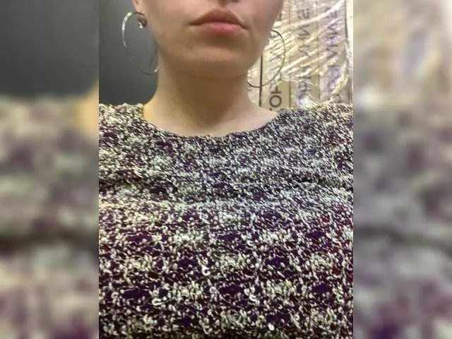 alisonriot from BongaCams is Freechat