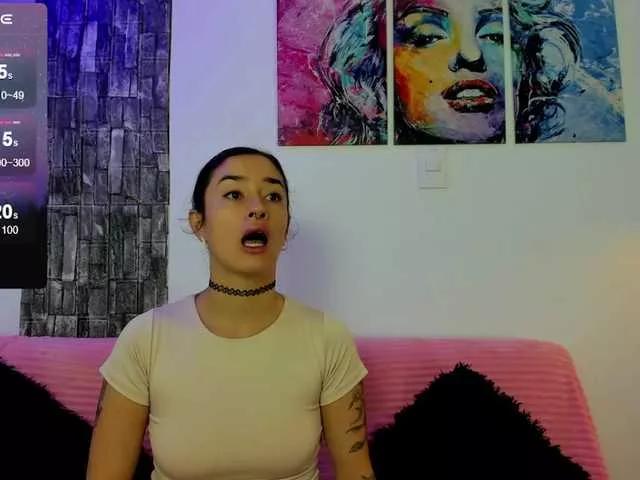 Explore our live girls sluts from our Custom and Multi clubs and checkout exclusive access to highly interactive content, such as shape, hair, titties, pussy type and many more.
