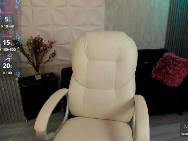 Allisonowens from BongaCams is Freechat