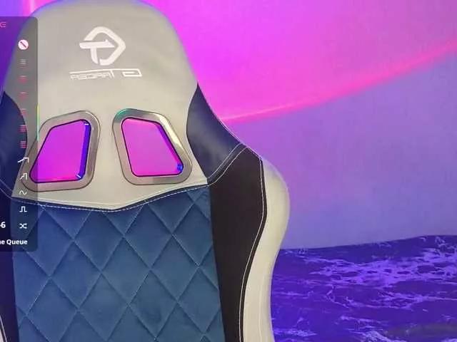 Allla from BongaCams