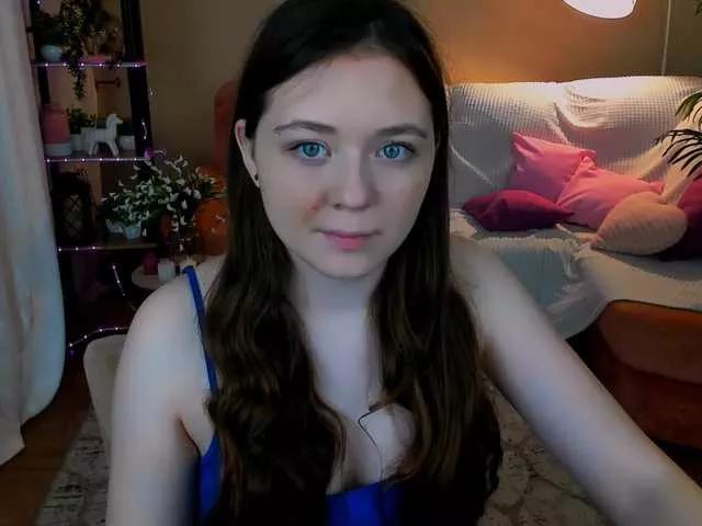 Explore our live girls sluts from our Custom and Multi clubs and checkout exclusive access to highly interactive content, such as shape, hair, titties, pussy type and many more.