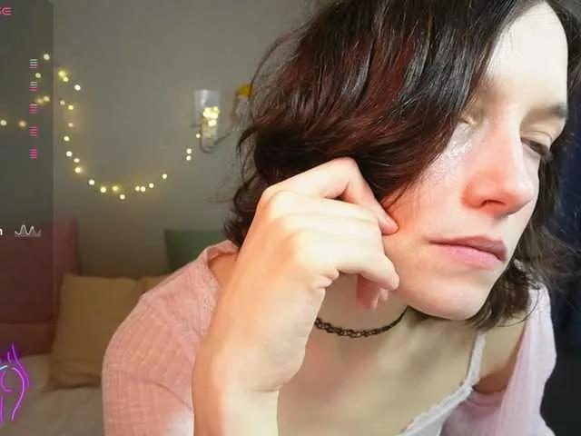 Explore our live girls sluts from our Custom and Multi clubs and checkout exclusive access to highly interactive content, such as shape, hair, titties, pussy type and many more.