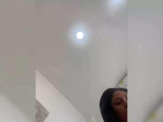 Aluna-Sweet from BongaCams is Freechat
