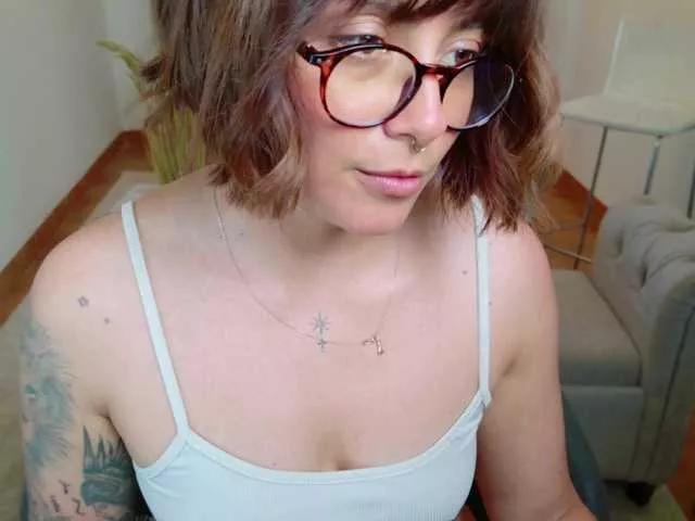 AlyaMisstres from BongaCams is Freechat