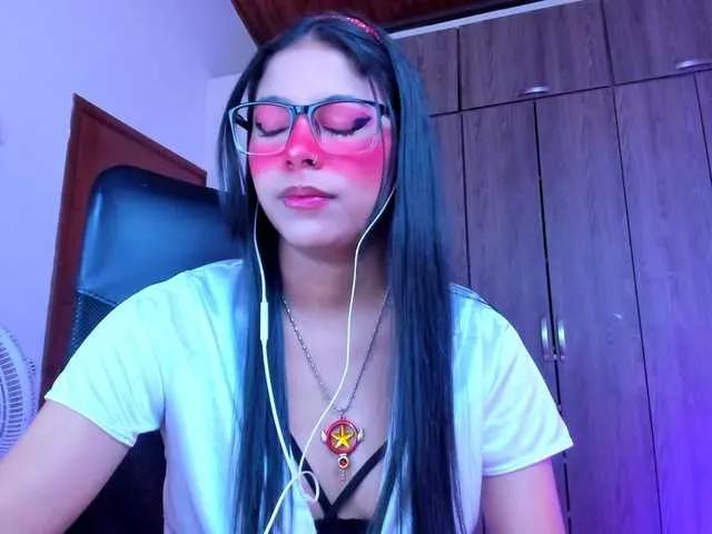 ALYSSON18 from BongaCams is Freechat
