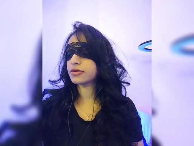 Amarawhisper from BongaCams