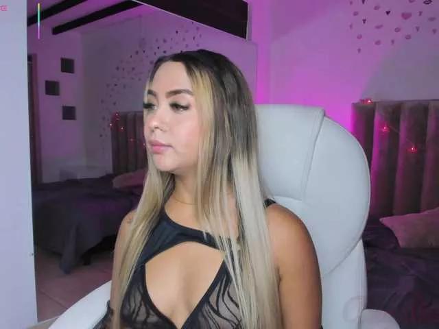 Ambar-Stones1 from BongaCams