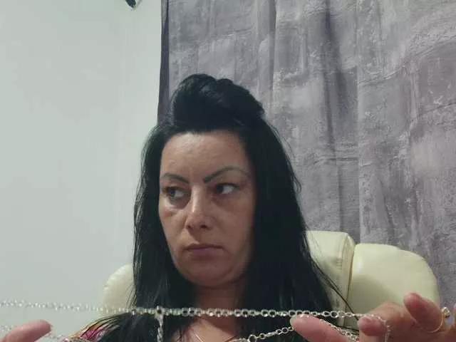 annawow69 from BongaCams