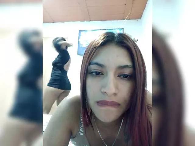 annie-19 from BongaCams is Freechat