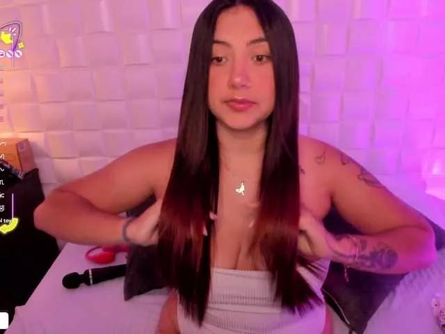 anny-rouse24 from BongaCams