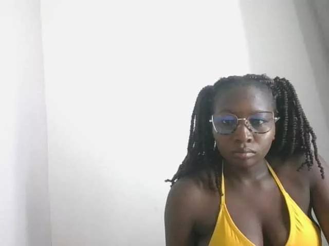 Applebottomqueen from BongaCams is Freechat