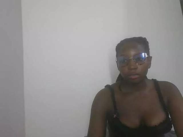 Applebottomqueen from BongaCams is Freechat
