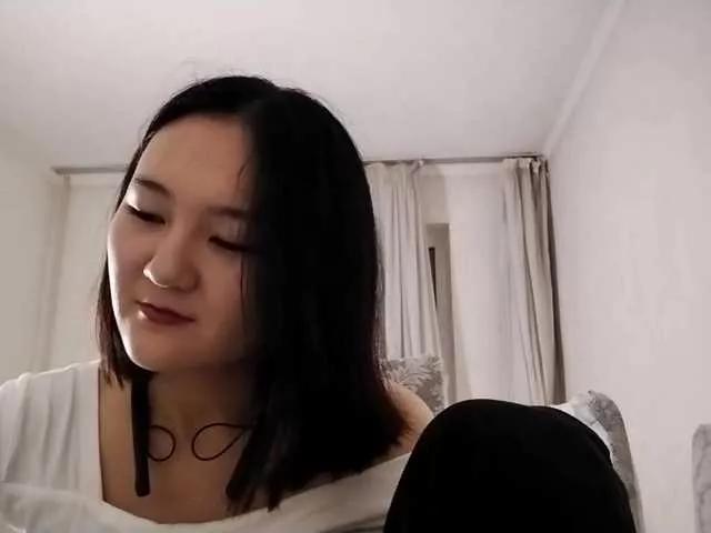 AraPfieffer from BongaCams