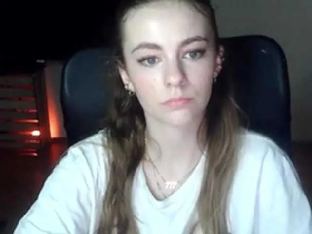 AriaModel from BongaCams