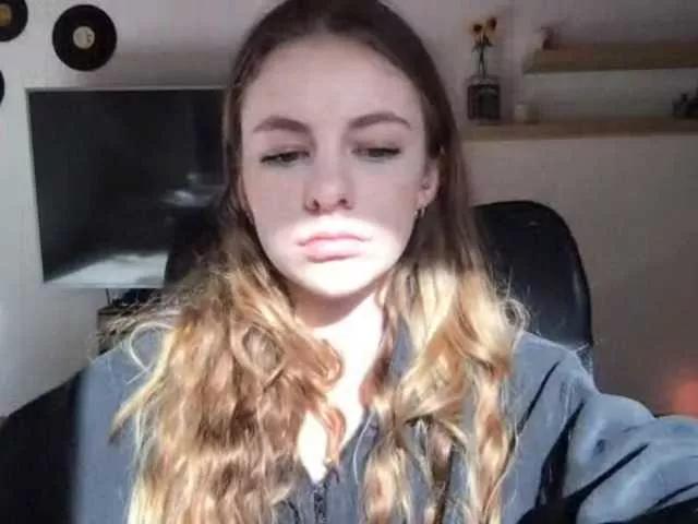 AriaModel from BongaCams