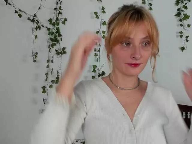 Ariana-Sunset from BongaCams
