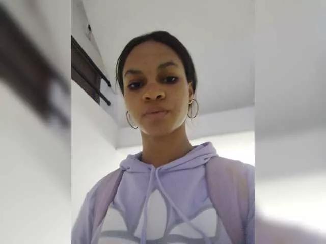 ArianaFox from BongaCams