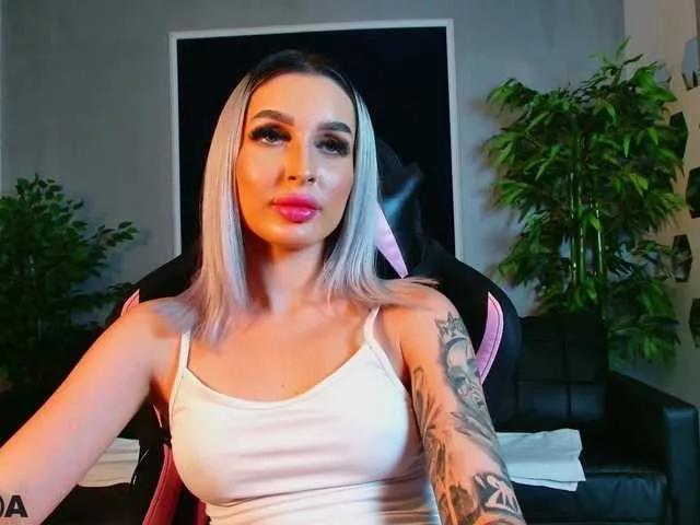AriannaLure from BongaCams is Freechat
