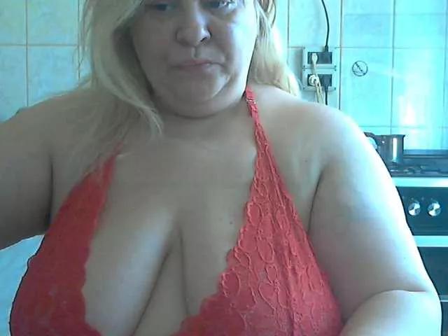 AriannaMilf from BongaCams is Freechat