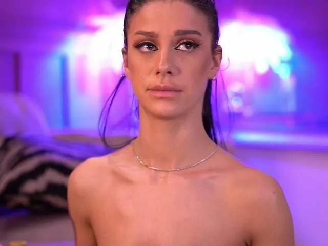 Explore our live girls sluts from our Custom and Multi clubs and checkout exclusive access to highly interactive content, such as shape, hair, titties, pussy type and many more.