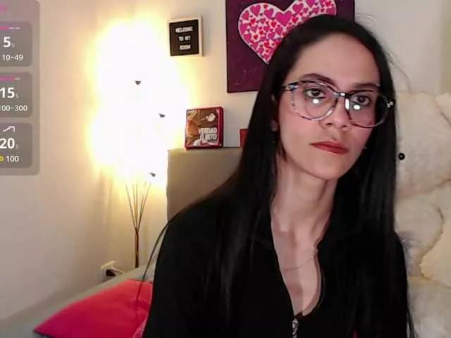 Explore our live girls sluts from our Custom and Multi clubs and checkout exclusive access to highly interactive content, such as shape, hair, titties, pussy type and many more.