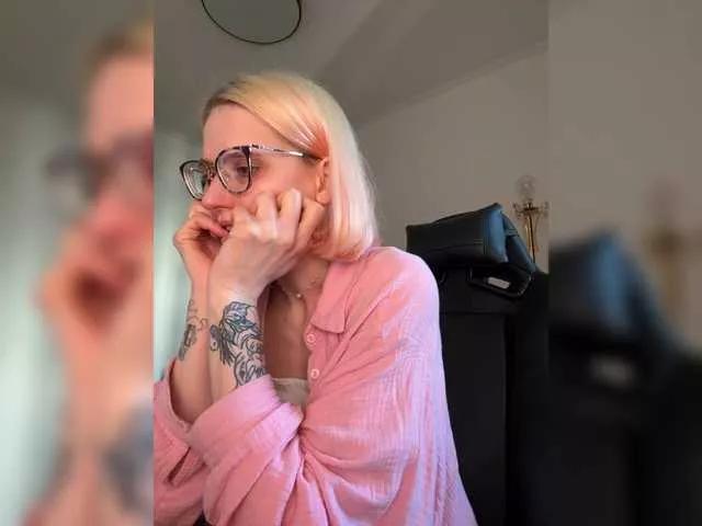 Asya-baby from BongaCams