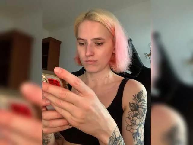 Asya-baby from BongaCams is Freechat