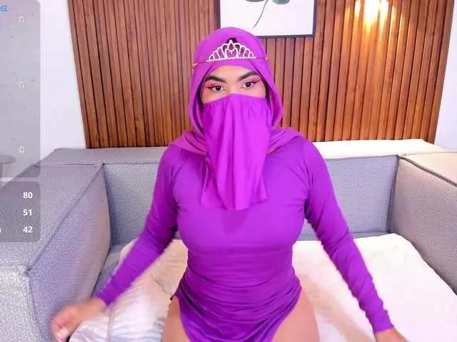 Aura-cuutee from BongaCams